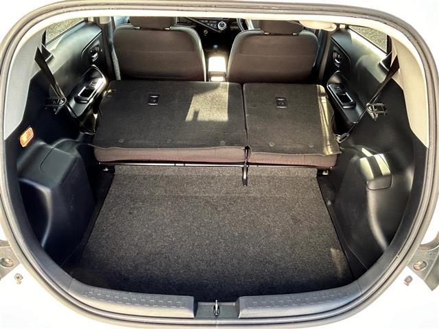 アクア G ナビNSZT-W64 バックカメラ ドラレコ BT フルセグ シートヒーター ステアリングスイッチ ETC クルコン オートライト HID フォグライト スマートキー プッシュスタート(18枚目)