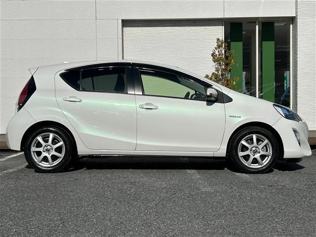 アクア G ナビNSZT-W64 バックカメラ ドラレコ BT フルセグ シートヒーター ステアリングスイッチ ETC クルコン オートライト HID フォグライト スマートキー プッシュスタート(21枚目)