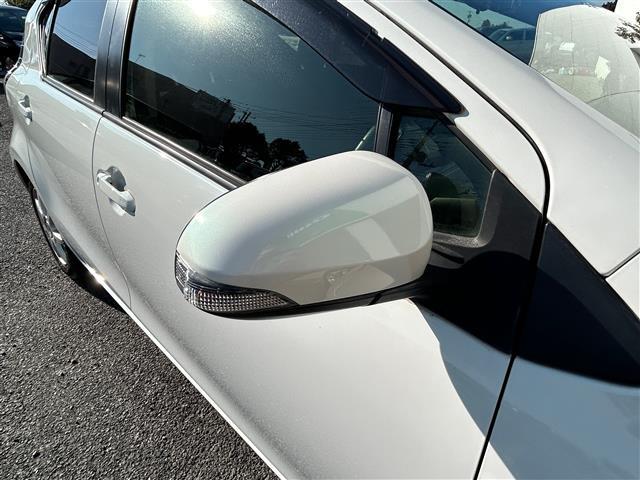 アクア G ナビNSZT-W64 バックカメラ ドラレコ BT フルセグ シートヒーター ステアリングスイッチ ETC クルコン オートライト HID フォグライト スマートキー プッシュスタート(25枚目)