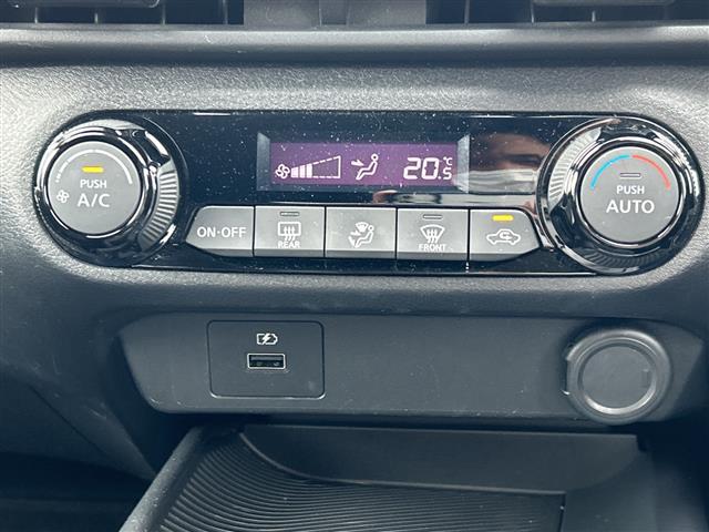 ノート Ｘ　ナビ　アラウンドビューモニター　ＴＶ　Ｂｔ　ＵＳＢ　ＥＴＣ　前方ドラレコ　デジタルルームミラー　前後コーナーセンサー　衝突軽減システム　スマートキー　電動格納ミラー　フォグライト　ＬＥＤライト（13枚目）