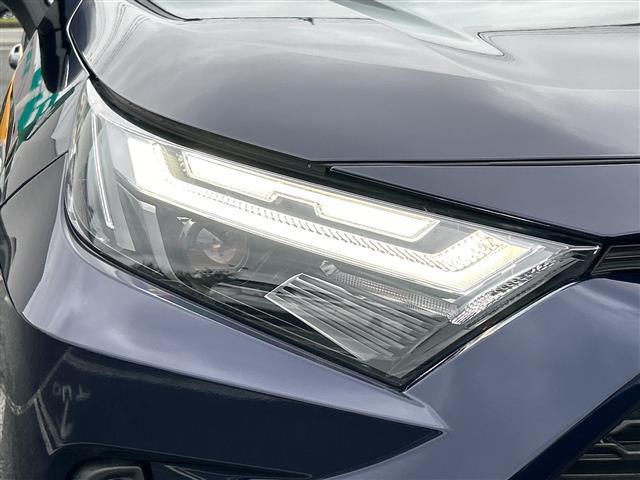 ＲＡＶ４ ハイブリッドＸ　サンルーフ　ナビＮＭＺＫ－Ｗ７３Ｄ　バックカメラ　２．０ＥＴＣ　クルコン　ドラレコ　フルセグ　１００Ｖ充電　スマートキー　マット　バイザー　ＬＥＤライト　オートライト　１７インチＡＷ　セーフティセンス（43枚目）