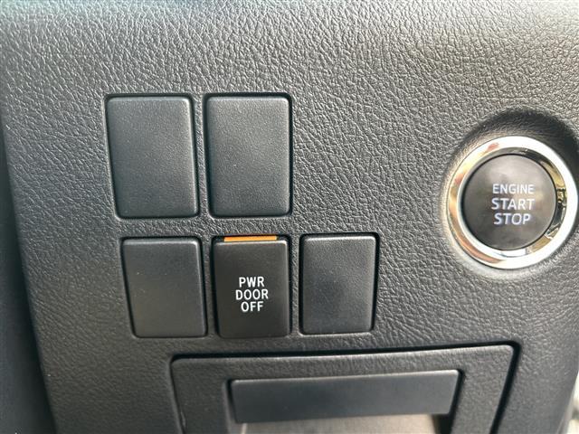 ヴェルファイア ２．５Ｖ　アルパイン１１型ナビＥＶ１１Ｚ　アルパインフリップダウンモニター　バックカメラ　両側電動スライドドア　電動バックドア　ウッド調コンビハンドル　ＥＴＣ　ドラレコ　前後センサー　エアロ　純正１７インチＡＷ（9枚目）