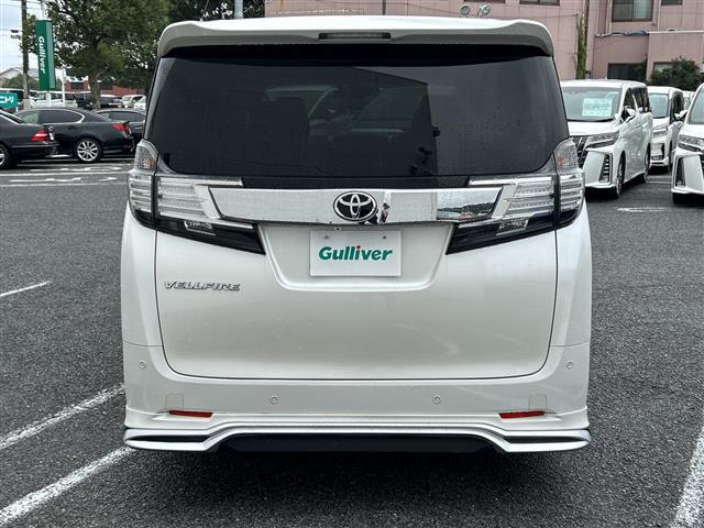 ヴェルファイア ２．５Ｖ　アルパイン１１型ナビＥＶ１１Ｚ　アルパインフリップダウンモニター　バックカメラ　両側電動スライドドア　電動バックドア　ウッド調コンビハンドル　ＥＴＣ　ドラレコ　前後センサー　エアロ　純正１７インチＡＷ（43枚目）