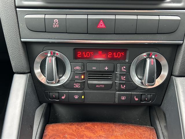 A3 スポーツバック1.4TFSI ナビAVIC-ZH08 黒革シート シートヒーター ETC フルセグTV BT DVD フロアマット キーレス 横滑り防止 バックセンサー キセノンライト オートライト 16インチブラックAW(5枚目)