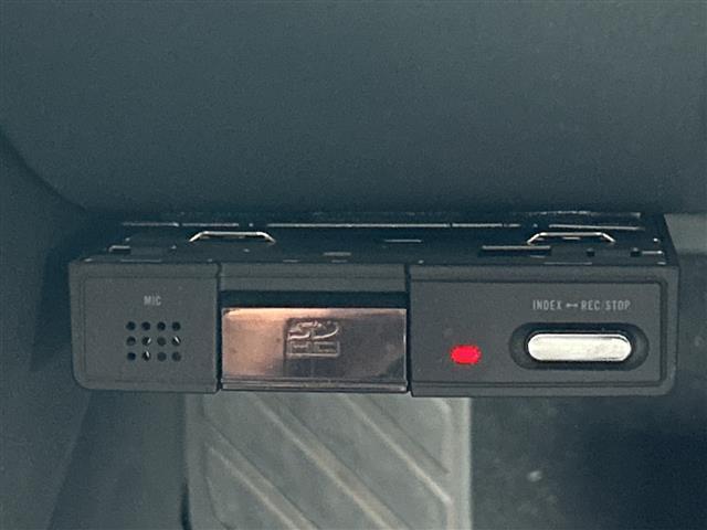 A3 スポーツバック1.4TFSI ナビAVIC-ZH08 黒革シート シートヒーター ETC フルセグTV BT DVD フロアマット キーレス 横滑り防止 バックセンサー キセノンライト オートライト 16インチブラックAW(8枚目)