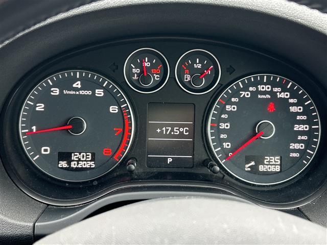 A3 スポーツバック1.4TFSI ナビAVIC-ZH08 黒革シート シートヒーター ETC フルセグTV BT DVD フロアマット キーレス 横滑り防止 バックセンサー キセノンライト オートライト 16インチブラックAW(10枚目)