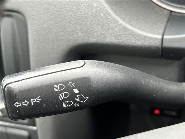 A3 スポーツバック1.4TFSI ナビAVIC-ZH08 黒革シート シートヒーター ETC フルセグTV BT DVD フロアマット キーレス 横滑り防止 バックセンサー キセノンライト オートライト 16インチブラックAW(12枚目)