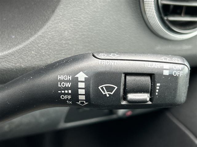 A3 スポーツバック1.4TFSI ナビAVIC-ZH08 黒革シート シートヒーター ETC フルセグTV BT DVD フロアマット キーレス 横滑り防止 バックセンサー キセノンライト オートライト 16インチブラックAW(13枚目)