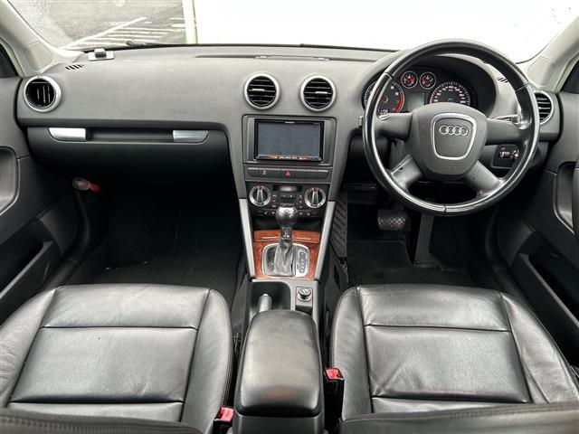 A3 スポーツバック1.4TFSI ナビAVIC-ZH08 黒革シート シートヒーター ETC フルセグTV BT DVD フロアマット キーレス 横滑り防止 バックセンサー キセノンライト オートライト 16インチブラックAW(15枚目)