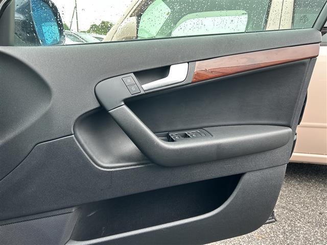 A3 スポーツバック1.4TFSI ナビAVIC-ZH08 黒革シート シートヒーター ETC フルセグTV BT DVD フロアマット キーレス 横滑り防止 バックセンサー キセノンライト オートライト 16インチブラックAW(31枚目)