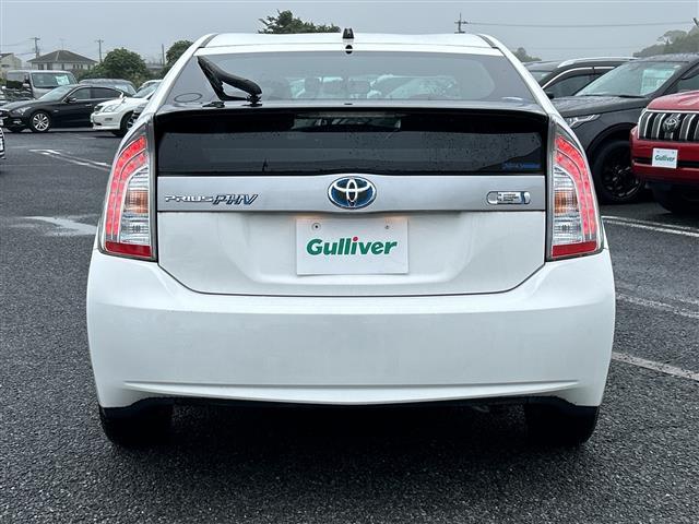 プリウスPHV S ナビAVIC-RZ301 ドラレコ AC100Vコンセント シートヒーター ステアリングヒーター DVD 充電ケーブル車載 スマートキー プッシュスタート マット バイザー HID オートライト(6枚目)