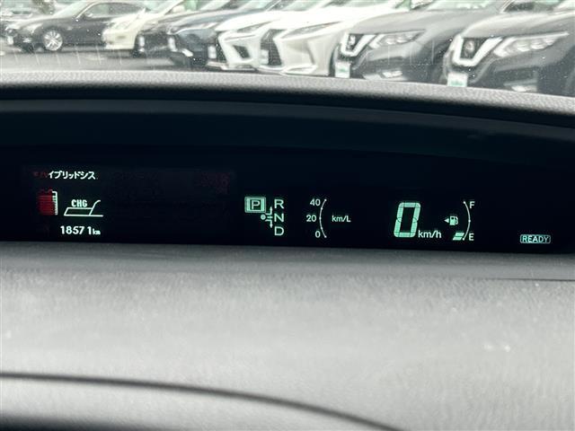 プリウスPHV S ナビAVIC-RZ301 ドラレコ AC100Vコンセント シートヒーター ステアリングヒーター DVD 充電ケーブル車載 スマートキー プッシュスタート マット バイザー HID オートライト(22枚目)