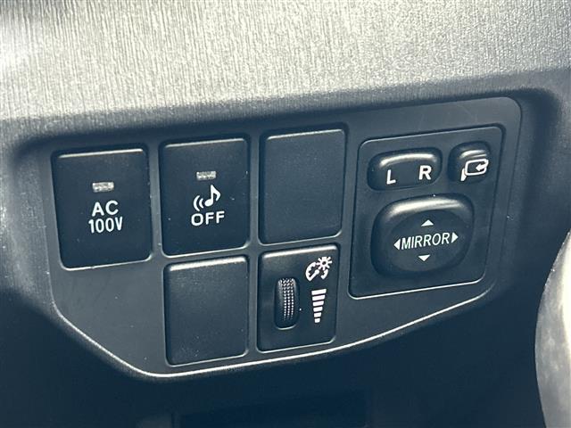 プリウスPHV S ナビAVIC-RZ301 ドラレコ AC100Vコンセント シートヒーター ステアリングヒーター DVD 充電ケーブル車載 スマートキー プッシュスタート マット バイザー HID オートライト(23枚目)