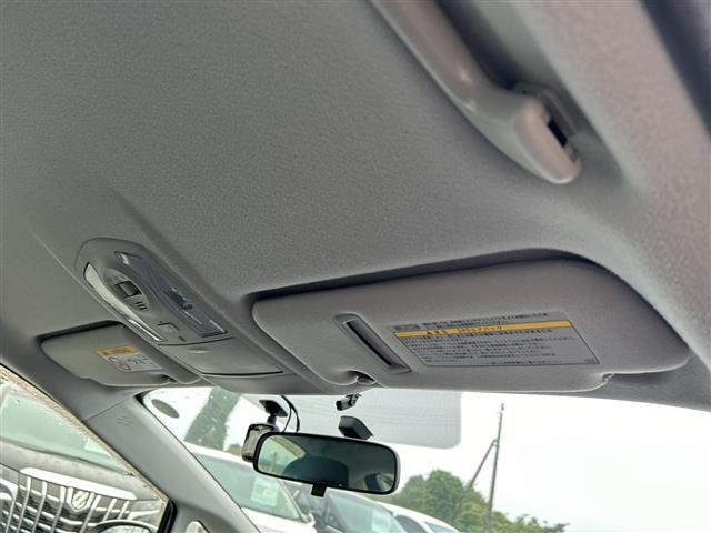 プリウスPHV S ナビAVIC-RZ301 ドラレコ AC100Vコンセント シートヒーター ステアリングヒーター DVD 充電ケーブル車載 スマートキー プッシュスタート マット バイザー HID オートライト(34枚目)