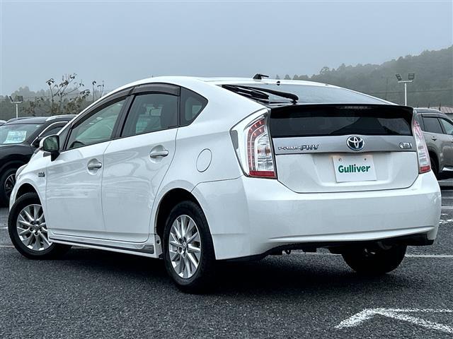 プリウスPHV S ナビAVIC-RZ301 ドラレコ AC100Vコンセント シートヒーター ステアリングヒーター DVD 充電ケーブル車載 スマートキー プッシュスタート マット バイザー HID オートライト(42枚目)