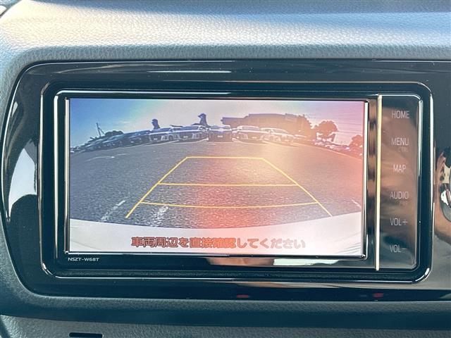 ヴィッツ F アミー ナビNSZT-W68T ETC Bカメ ワンオーナー ドラレコ フルセグTV Bt DVD レーンアシスト LEDライト オートライト オートマチックハイビーム 14インチAW コーナーセンサー(3枚目)