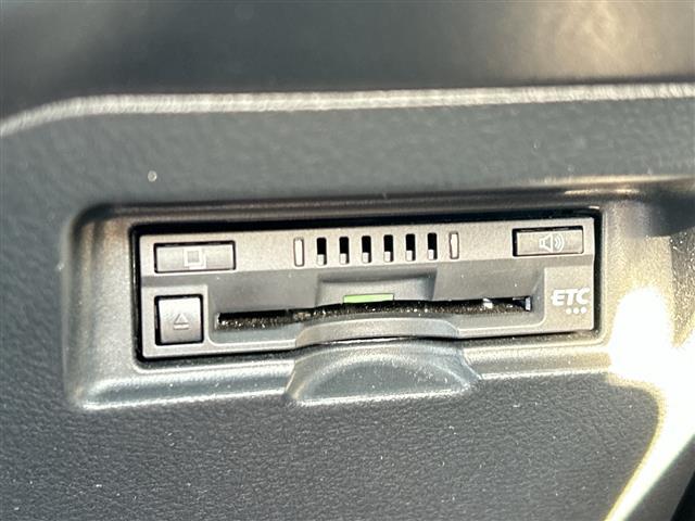 ヴィッツ F アミー ナビNSZT-W68T ETC Bカメ ワンオーナー ドラレコ フルセグTV Bt DVD レーンアシスト LEDライト オートライト オートマチックハイビーム 14インチAW コーナーセンサー(7枚目)