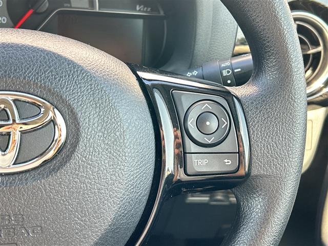 ヴィッツ F アミー ナビNSZT-W68T ETC Bカメ ワンオーナー ドラレコ フルセグTV Bt DVD レーンアシスト LEDライト オートライト オートマチックハイビーム 14インチAW コーナーセンサー(12枚目)