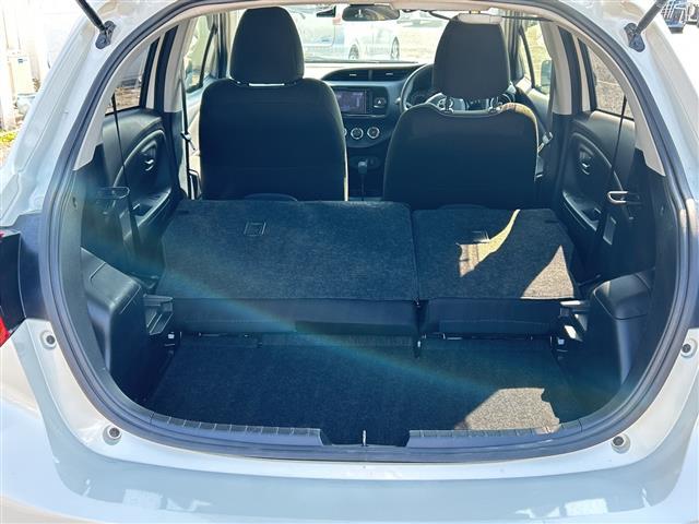 ヴィッツ F アミー ナビNSZT-W68T ETC Bカメ ワンオーナー ドラレコ フルセグTV Bt DVD レーンアシスト LEDライト オートライト オートマチックハイビーム 14インチAW コーナーセンサー(30枚目)