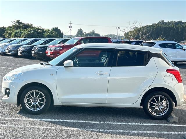 スイフト XG ナビAVIC-RL810 ETC ドラレコ Bカメ フルセグTV Bt DVD ワンオーナー シートヒーター ハロゲンライト 15インチAW フロアマット純正 パワーステアリング パワーウィンドウ(41枚目)