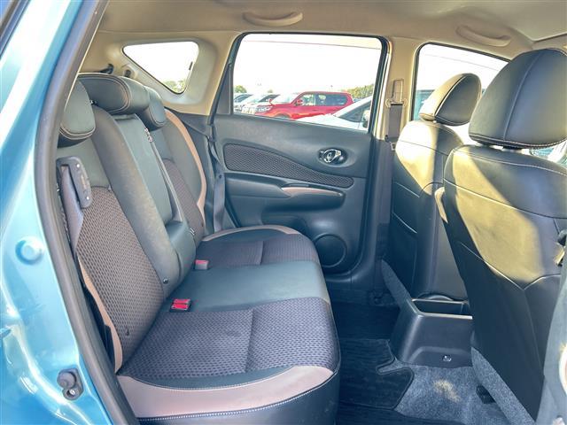 ノート ｅ－パワー　メダリスト　ナビＭＭ３１６Ｄ－Ｗ　全方位カメラ　スマートルームミラー　ＥＴＣ　前後ドラレコ　エマージェンシーブレーキ　ソニックブルーカラー　前後センサー　１５インチＡＷ　スマートキー　オートライト　レーンアシスト（3枚目）