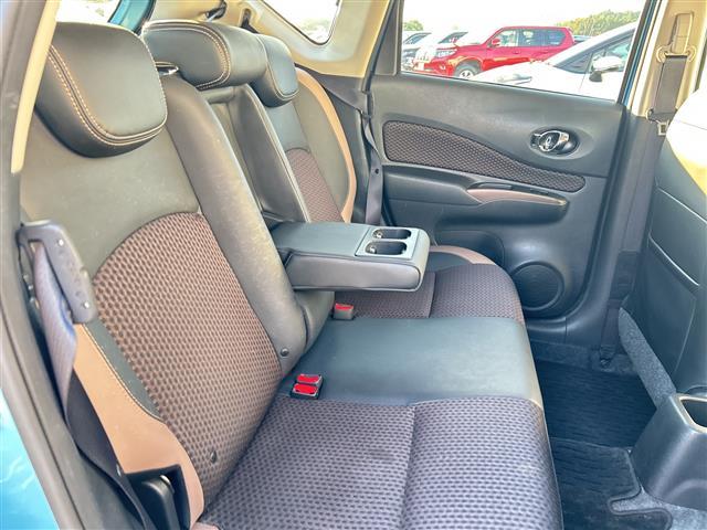 ノート ｅ－パワー　メダリスト　ナビＭＭ３１６Ｄ－Ｗ　全方位カメラ　スマートルームミラー　ＥＴＣ　前後ドラレコ　エマージェンシーブレーキ　ソニックブルーカラー　前後センサー　１５インチＡＷ　スマートキー　オートライト　レーンアシスト（6枚目）