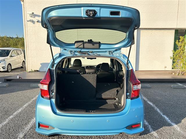 ノート ｅ－パワー　メダリスト　ナビＭＭ３１６Ｄ－Ｗ　全方位カメラ　スマートルームミラー　ＥＴＣ　前後ドラレコ　エマージェンシーブレーキ　ソニックブルーカラー　前後センサー　１５インチＡＷ　スマートキー　オートライト　レーンアシスト（12枚目）