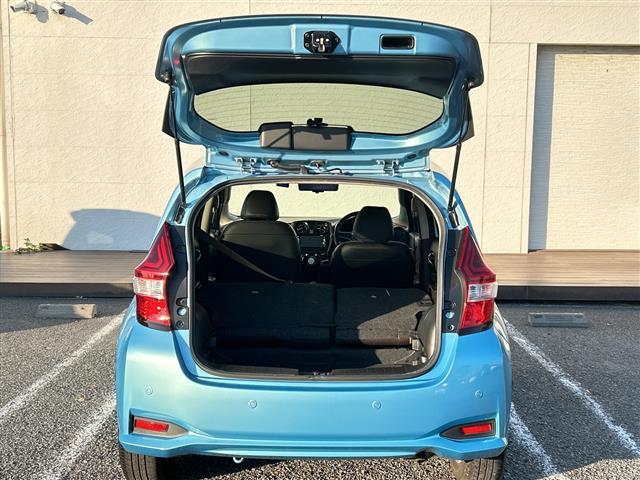 ノート ｅ－パワー　メダリスト　ナビＭＭ３１６Ｄ－Ｗ　全方位カメラ　スマートルームミラー　ＥＴＣ　前後ドラレコ　エマージェンシーブレーキ　ソニックブルーカラー　前後センサー　１５インチＡＷ　スマートキー　オートライト　レーンアシスト（14枚目）