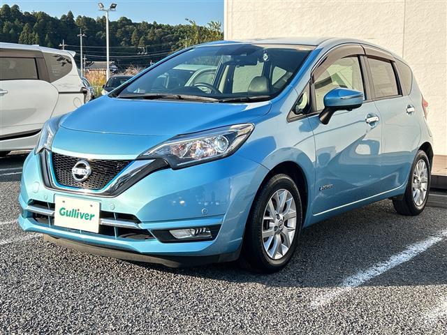 ノート ｅ－パワー　メダリスト　ナビＭＭ３１６Ｄ－Ｗ　全方位カメラ　スマートルームミラー　ＥＴＣ　前後ドラレコ　エマージェンシーブレーキ　ソニックブルーカラー　前後センサー　１５インチＡＷ　スマートキー　オートライト　レーンアシスト（21枚目）