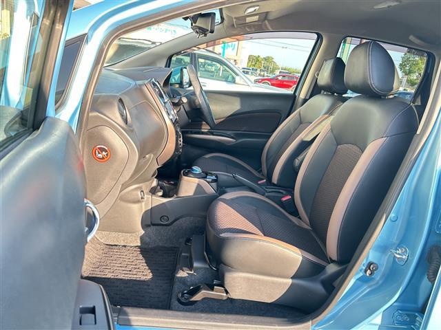 ノート ｅ－パワー　メダリスト　ナビＭＭ３１６Ｄ－Ｗ　全方位カメラ　スマートルームミラー　ＥＴＣ　前後ドラレコ　エマージェンシーブレーキ　ソニックブルーカラー　前後センサー　１５インチＡＷ　スマートキー　オートライト　レーンアシスト（24枚目）