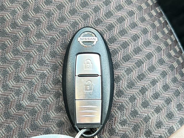 ノート ｅ－パワー　メダリスト　ナビＭＭ３１６Ｄ－Ｗ　全方位カメラ　スマートルームミラー　ＥＴＣ　前後ドラレコ　エマージェンシーブレーキ　ソニックブルーカラー　前後センサー　１５インチＡＷ　スマートキー　オートライト　レーンアシスト（29枚目）