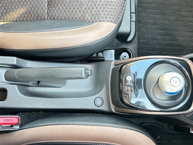 ノート ｅ－パワー　メダリスト　ナビＭＭ３１６Ｄ－Ｗ　全方位カメラ　スマートルームミラー　ＥＴＣ　前後ドラレコ　エマージェンシーブレーキ　ソニックブルーカラー　前後センサー　１５インチＡＷ　スマートキー　オートライト　レーンアシスト（37枚目）