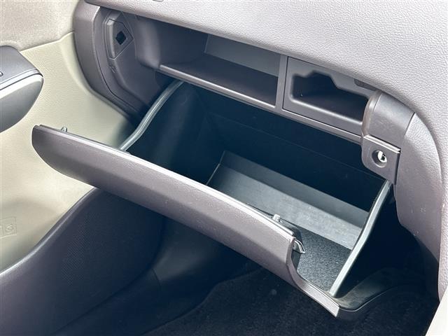 SAI S ナビ バックカメラ ドラレコ パワーシート クルコン BT ワンセグTV スマートキー プッシュスタート フロアマット ステアリングスイッチ 社外16インチAW オートライト(20枚目)