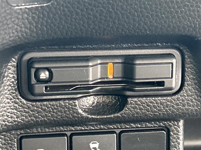 N-BOXカスタム L 8型ナビVXU-217NBi バックカメラ ETC ドラレコ 電動スライドドア シートヒーター レーダークルコン レーンアシスト オートライト LEDライト 14インチAW 前後センサー センシング(8枚目)