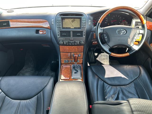 セルシオ C仕様 インテリアセレクション サンルーフ 黒革シート ナビ バックカメラ ETC エアシート 全席シートヒーター 全席電動シート ドラレコ 電動リアサンシェード ウッドコンビハンドル HID オートライト 純正16インチAW(23枚目)