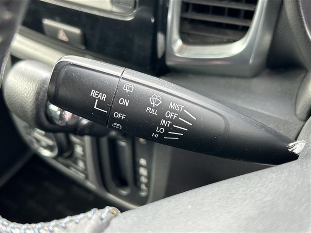 スペーシアカスタム XS パワースライドドア スマートキー プッシュスタート 社外15インチAW HID オートライト アイドリングストップ パワーステアリング パワーウィンドウ フロアマット オートエアコン(9枚目)