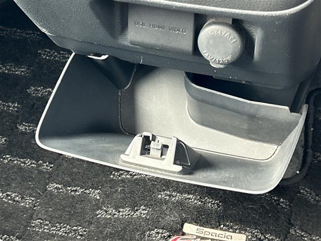 スペーシアカスタム XS パワースライドドア スマートキー プッシュスタート 社外15インチAW HID オートライト アイドリングストップ パワーステアリング パワーウィンドウ フロアマット オートエアコン(20枚目)