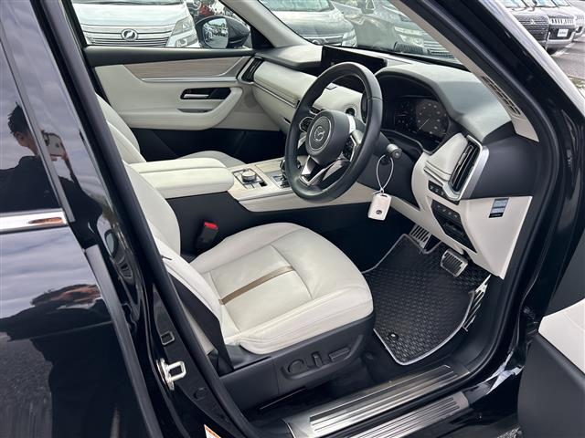 CX-60 XD エクスクルーシブモード ドライバーパーソナライゼーションシステムPKG サンルーフ 革 ナビ 全方位カメラ ETC ドラレコ TV 電動リアゲート BT アップルカープレイ 100V充電 追従クルコン 温冷シート 電動シート(23枚目)