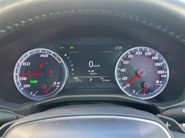 【シフトレバー】シフトも操作しやすく快適なドライブを楽しんでいただけます！