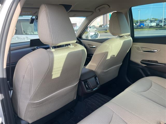 【スマートキー】キーを鍵穴に挿し込んだり、リモコンのボタンを押すことなく鍵の開閉ができます！バッグやポケットに入ったままでもＯＫ♪