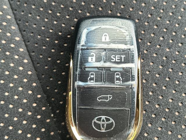 アルファード ２．５Ｓ　Ａパッケージ　タイプブラック　特別仕様車　アルパイン１１インチナビＥＸ１１Ｖ　アルパインフリップダウンモニター　バックカメラ　クルコン　両側パワースライドドア　ＢＴ　電動リアゲート　ＡＣ１００Ｖ　ＥＴＣ　１８ＡＷ　ソナー（26枚目）
