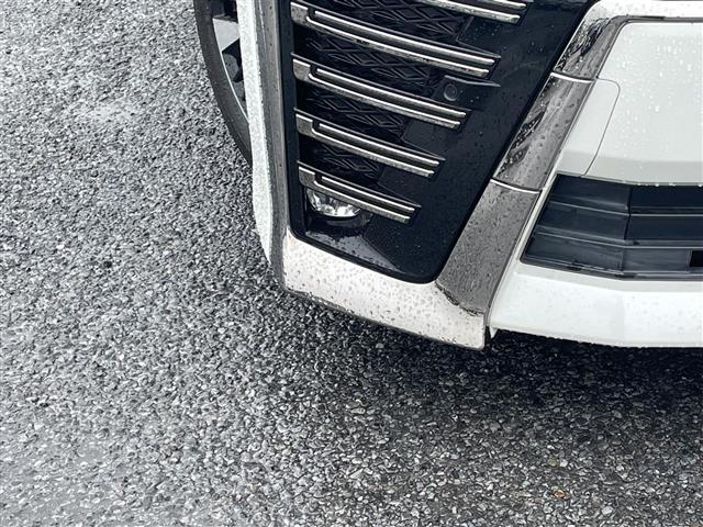 ヴェルファイア ２．５Ｚ　Ｇエディション　９型ナビＮＳＺＴ－Ｙ６６Ｔ　フリップダウンモニター　皮シート　エアシート　シートヒーター　ＥＴＣ　ＢＴ　両側パワースライドドア　電動リアドア　１８インチＡＷ　ＬＥＤライト　オートライト　車高調（15枚目）