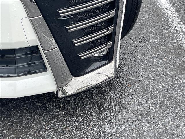 ヴェルファイア ２．５Ｚ　Ｇエディション　９型ナビＮＳＺＴ－Ｙ６６Ｔ　フリップダウンモニター　皮シート　エアシート　シートヒーター　ＥＴＣ　ＢＴ　両側パワースライドドア　電動リアドア　１８インチＡＷ　ＬＥＤライト　オートライト　車高調（25枚目）