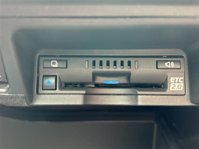 クラウンハイブリッド ＲＳアドバンス　ナビ　全方位カメラ　ＡＨＢ　ＢＳＭ　ＲＣＴＡ　ＨＵＤ　ＲＳＡ　ＰＣＳ　ＬＴＡ　ＡＨＢ　電動シート　シートヒーター　ステアヒーター　パーキングアシスト　デジタルミラー　ドラレコ　ＥＴＣ　ＡＣ１００Ｖ（6枚目）