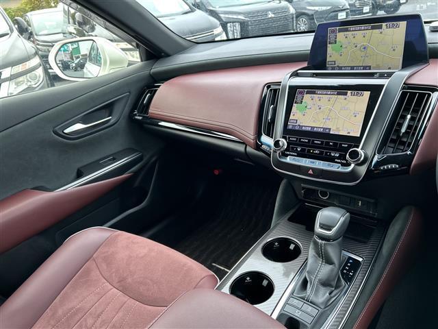 クラウンハイブリッド ＲＳアドバンス　ナビ　全方位カメラ　ＡＨＢ　ＢＳＭ　ＲＣＴＡ　ＨＵＤ　ＲＳＡ　ＰＣＳ　ＬＴＡ　ＡＨＢ　電動シート　シートヒーター　ステアヒーター　パーキングアシスト　デジタルミラー　ドラレコ　ＥＴＣ　ＡＣ１００Ｖ（10枚目）