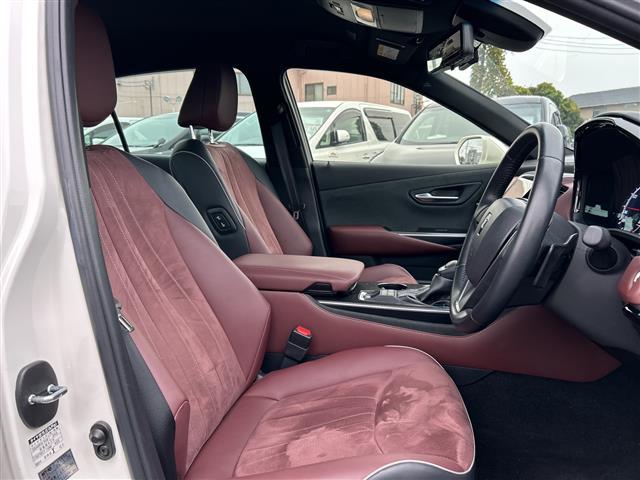 クラウンハイブリッド ＲＳアドバンス　ナビ　全方位カメラ　ＡＨＢ　ＢＳＭ　ＲＣＴＡ　ＨＵＤ　ＲＳＡ　ＰＣＳ　ＬＴＡ　ＡＨＢ　電動シート　シートヒーター　ステアヒーター　パーキングアシスト　デジタルミラー　ドラレコ　ＥＴＣ　ＡＣ１００Ｖ（17枚目）