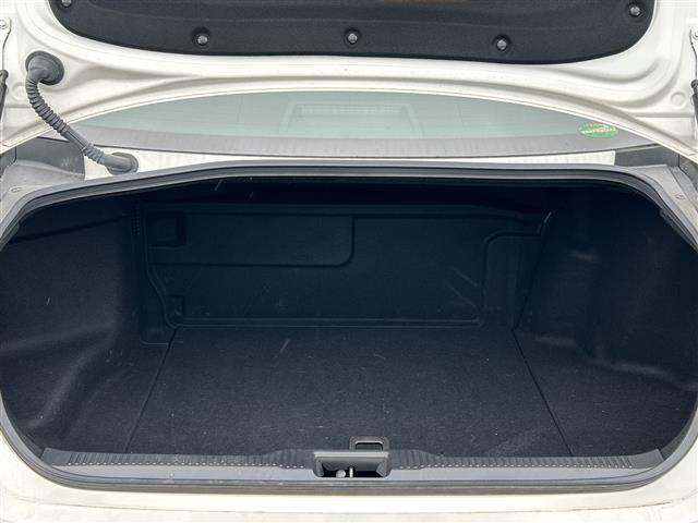 クラウンハイブリッド ＲＳアドバンス　ナビ　全方位カメラ　ＡＨＢ　ＢＳＭ　ＲＣＴＡ　ＨＵＤ　ＲＳＡ　ＰＣＳ　ＬＴＡ　ＡＨＢ　電動シート　シートヒーター　ステアヒーター　パーキングアシスト　デジタルミラー　ドラレコ　ＥＴＣ　ＡＣ１００Ｖ（24枚目）