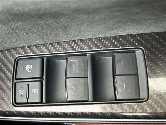 クラウンハイブリッド ＲＳアドバンス　ナビ　全方位カメラ　ＡＨＢ　ＢＳＭ　ＲＣＴＡ　ＨＵＤ　ＲＳＡ　ＰＣＳ　ＬＴＡ　ＡＨＢ　電動シート　シートヒーター　ステアヒーター　パーキングアシスト　デジタルミラー　ドラレコ　ＥＴＣ　ＡＣ１００Ｖ（30枚目）