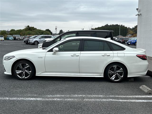 クラウンハイブリッド ＲＳアドバンス　ナビ　全方位カメラ　ＡＨＢ　ＢＳＭ　ＲＣＴＡ　ＨＵＤ　ＲＳＡ　ＰＣＳ　ＬＴＡ　ＡＨＢ　電動シート　シートヒーター　ステアヒーター　パーキングアシスト　デジタルミラー　ドラレコ　ＥＴＣ　ＡＣ１００Ｖ（41枚目）