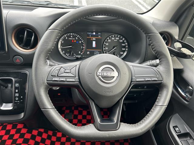 キャラバン ロングプロスタイルプレミアムＧＸ　１オーナー　１１型ナビＸＦ１１ＮＸ－Ｓ　全方位カメラ　電動スライド　ＥＴＣ　ドラレコ　ベットキット　スマートルームミラー　革調シートカバー　ＨＤＭＩ　リアヒータークーラー　ＬＥＤライト　１５インチＡＷ（13枚目）